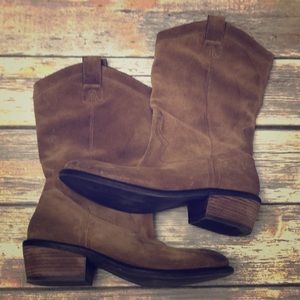 8.5B Suede leather calf high boots - Worn once 👢